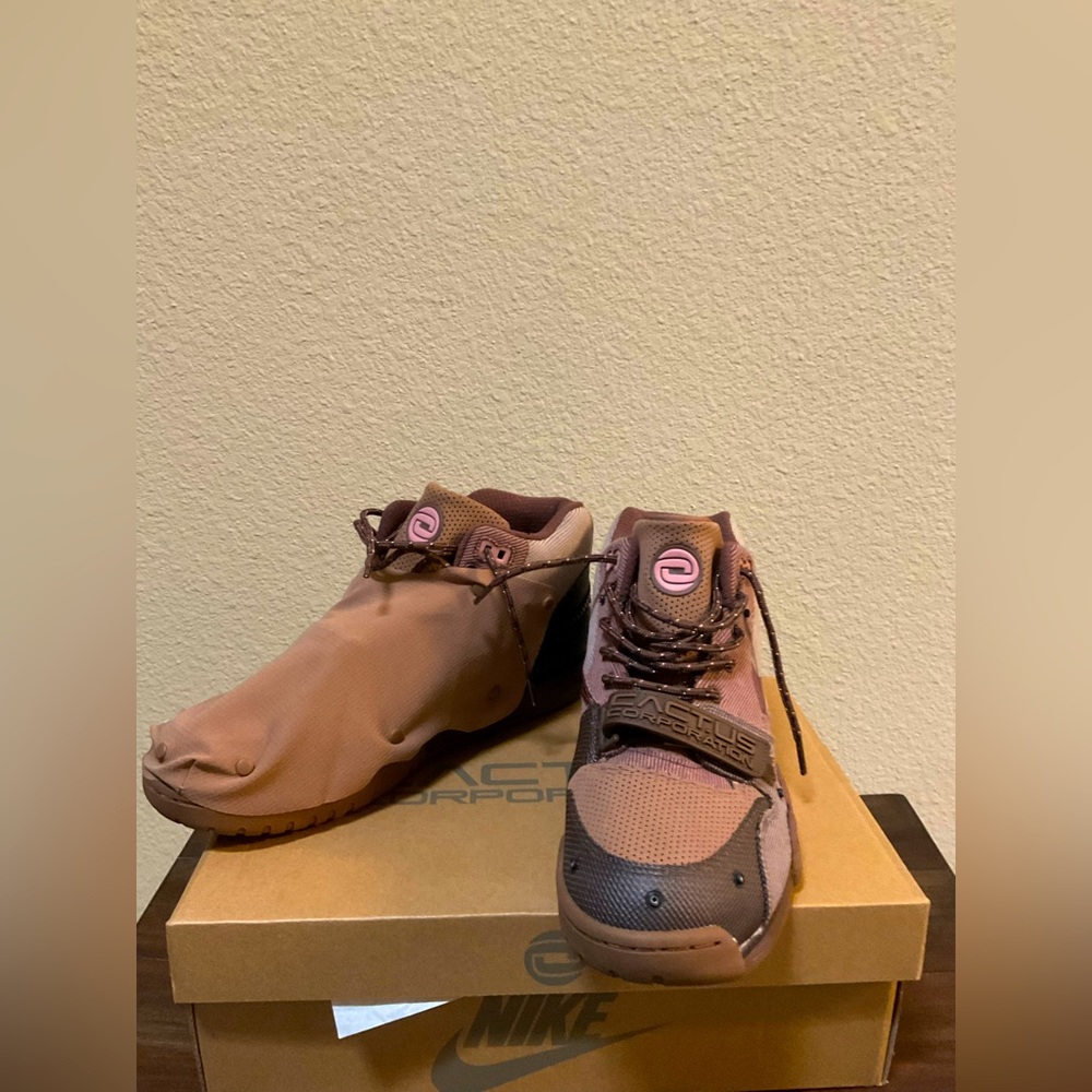 Nike Cactus Corp TRAVIS SCOTT EDITION